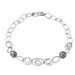 Colecci�n Ripple chain Tipolog�a Collar corto Tratamiento Rodiado Graduaci�n de la perla 14 mm. Referencia 118210320000101 Color de la perla Gris :::: Precio 130E